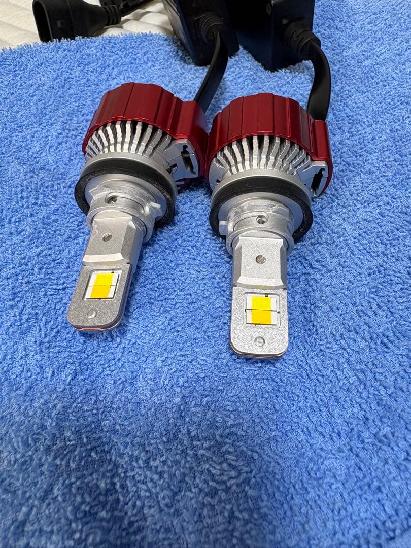 VELENO LEDフォグランプ 2色切替 9600lm/9200lm