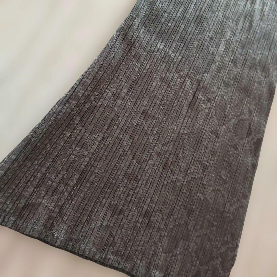 PLEATS PLEASEイッセイミヤケ　ロングワンピース　ヘビ柄　ブラウン