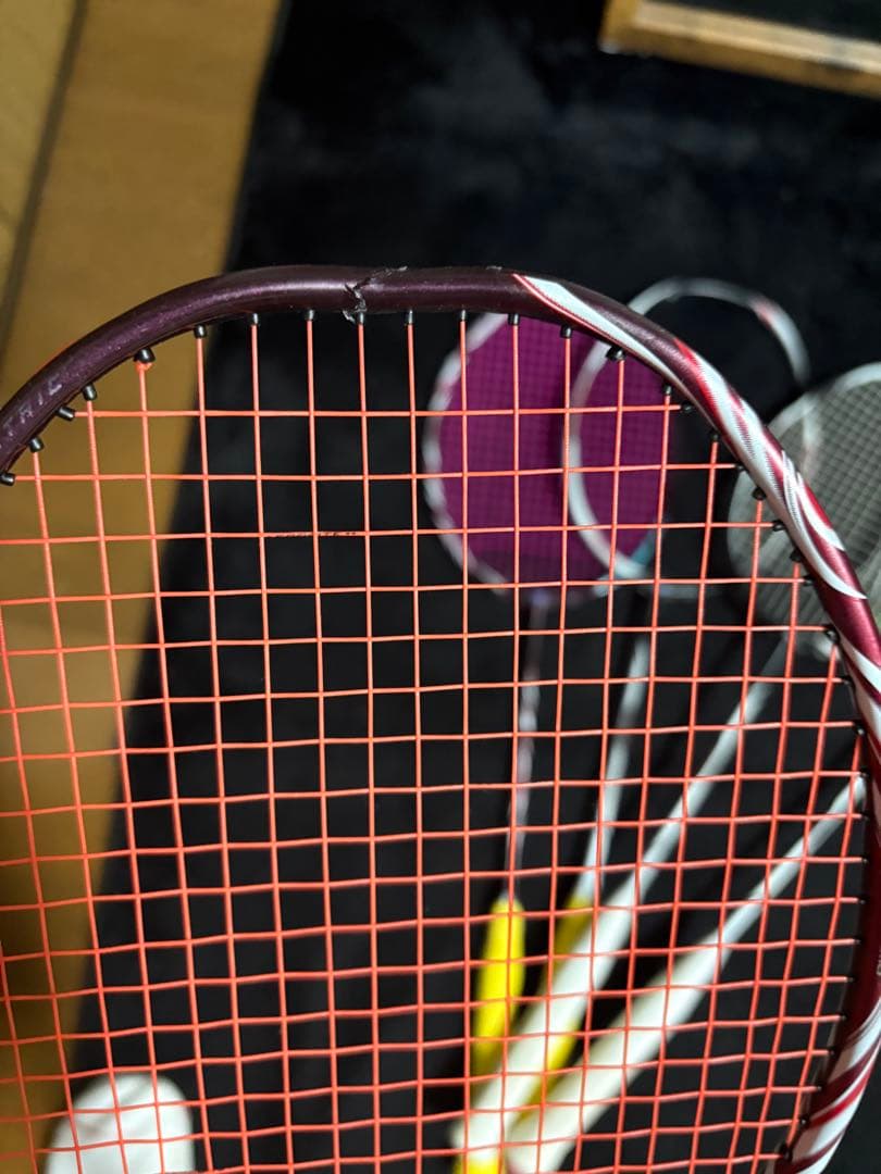 バドミントンラケット 5本セット　ジャンク品　折れているラケット