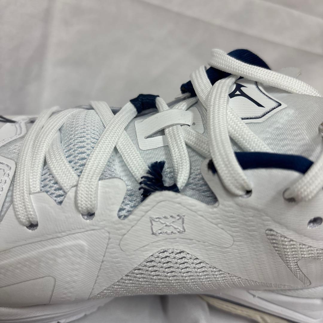 Mizuno Wave Lightning Z8 シューズ　25cm