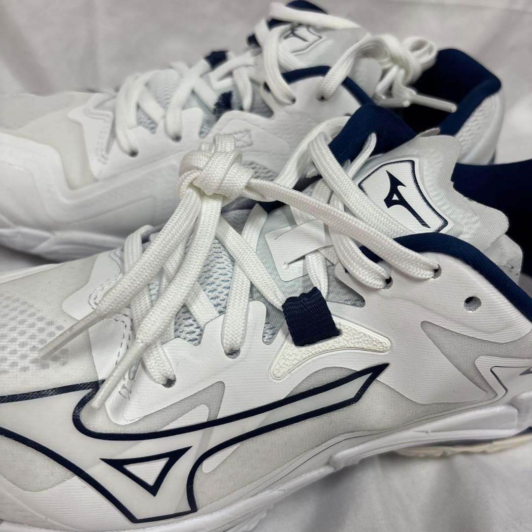 Mizuno Wave Lightning Z8 シューズ　25cm