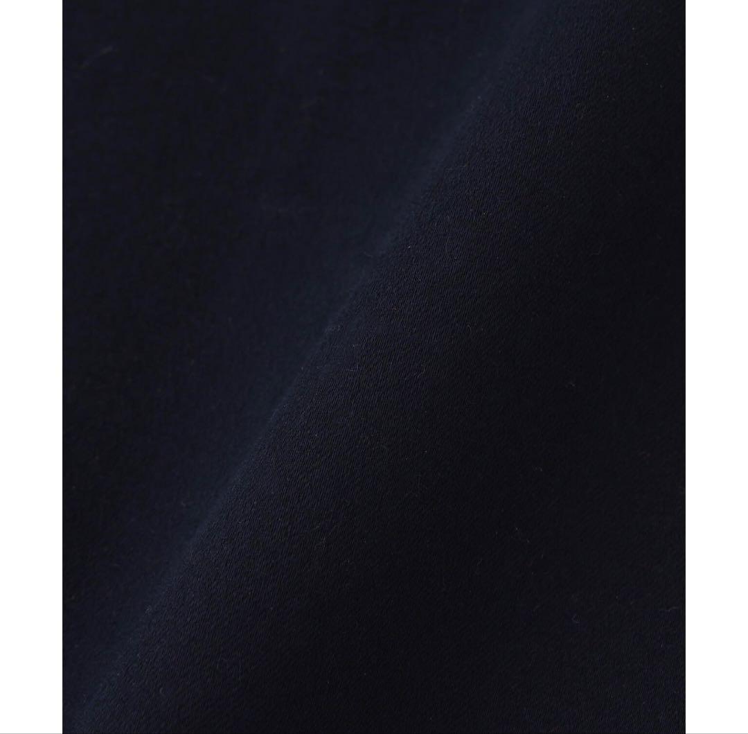 【新品未使用】パーリーゲイツ　ストレッチサテン表ピーチ　ノータックパンツ