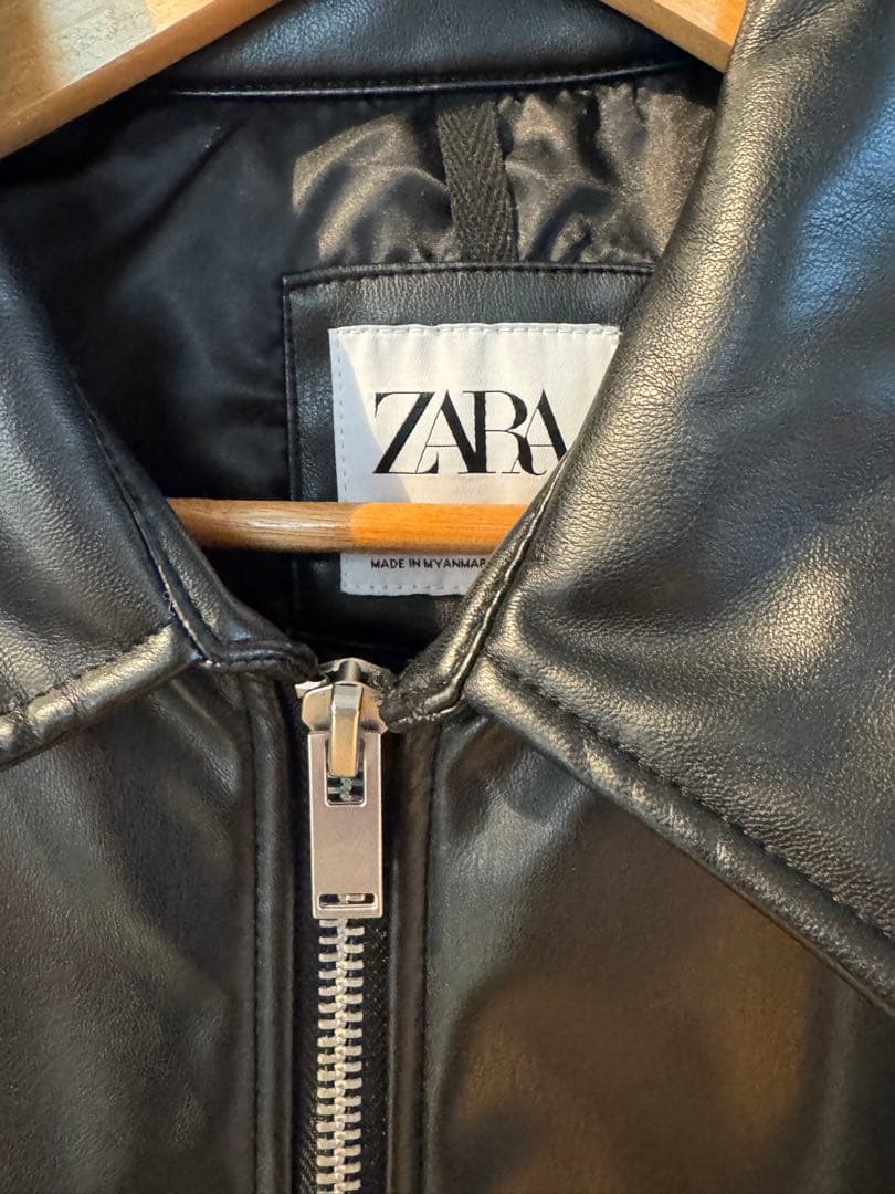 のぶZARAフェイクレザーボンバージャケット/ライダース