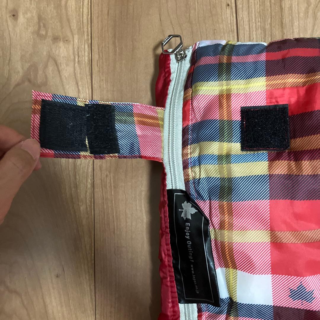 美品　LOGOS チェック柄 寝袋、シュラフ　収納袋付き　2個セット　赤チェック