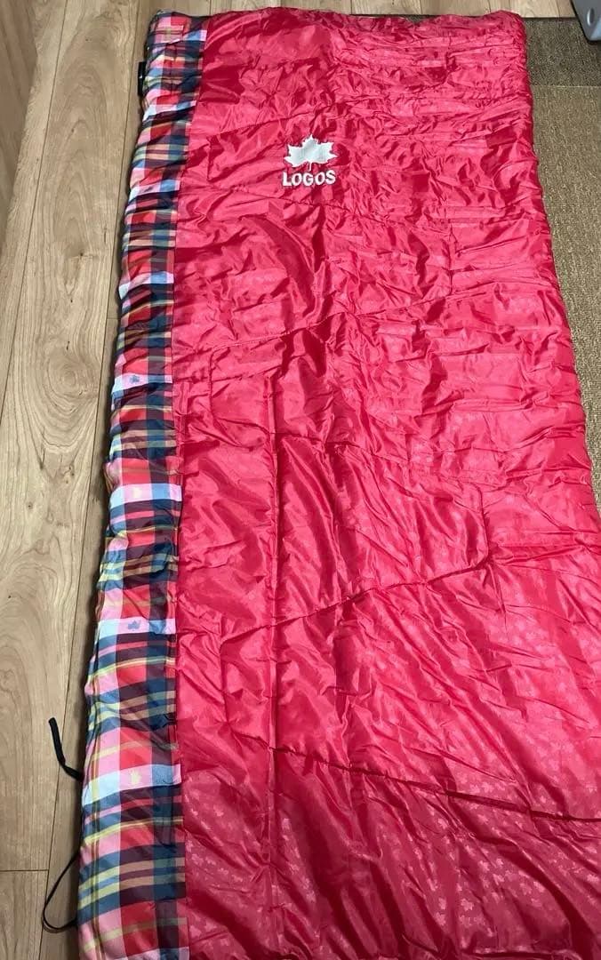 美品　LOGOS チェック柄 寝袋、シュラフ　収納袋付き　2個セット　赤チェック