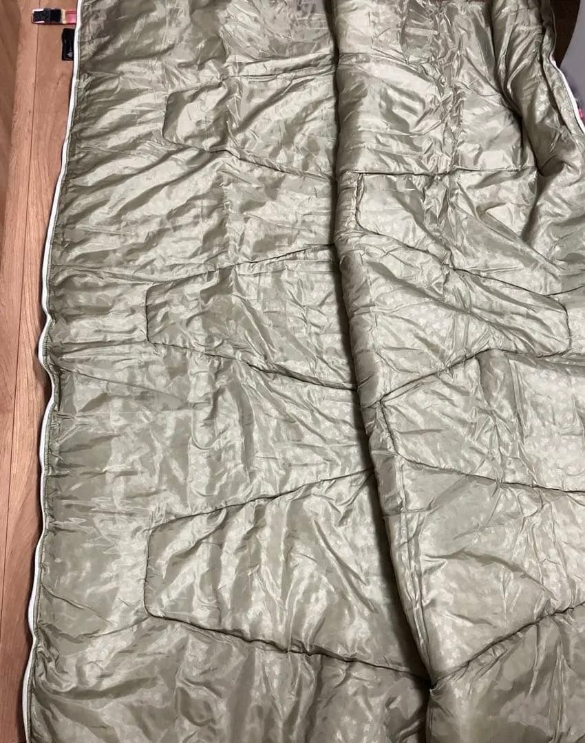 美品　LOGOS チェック柄 寝袋、シュラフ　収納袋付き　2個セット　赤チェック