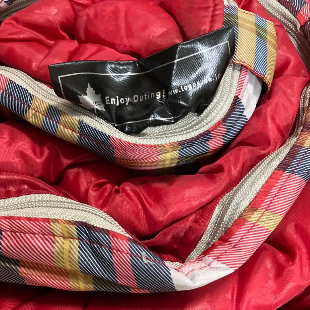 美品　LOGOS チェック柄 寝袋、シュラフ　収納袋付き　2個セット　赤チェック