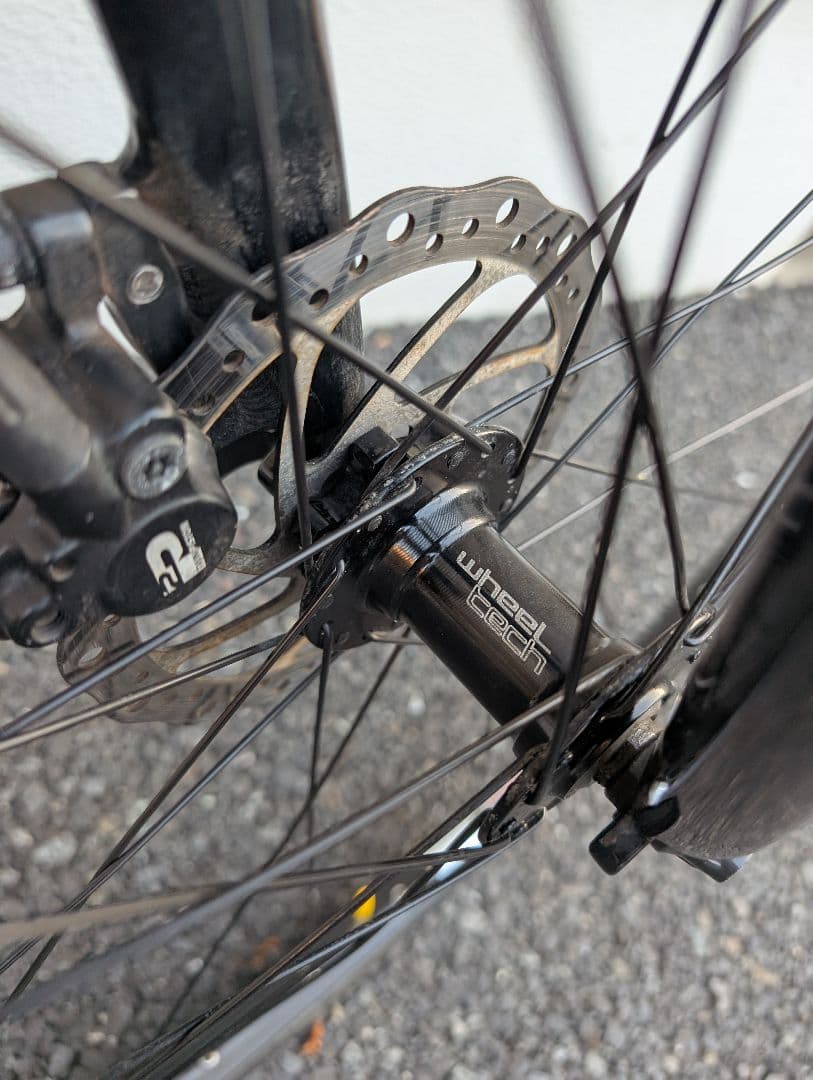 クロスバイク ブラック ディスクブレーキ　ロッキーマウンテン