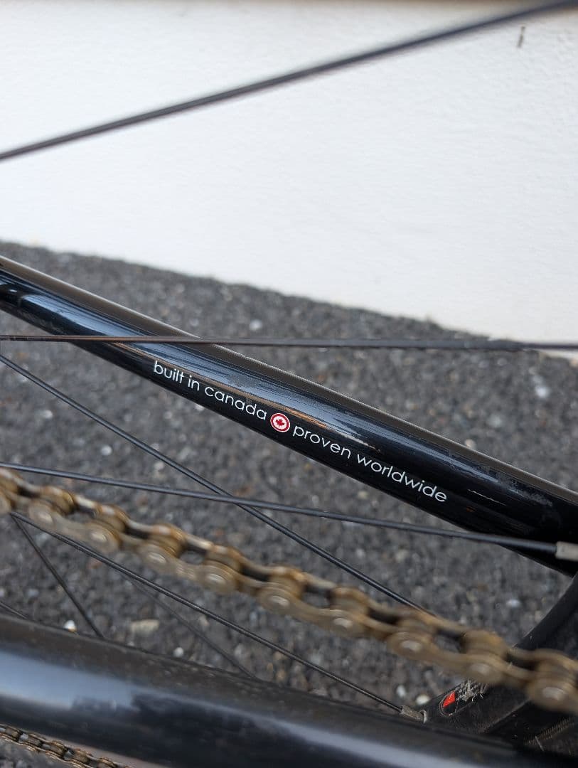 クロスバイク ブラック ディスクブレーキ　ロッキーマウンテン