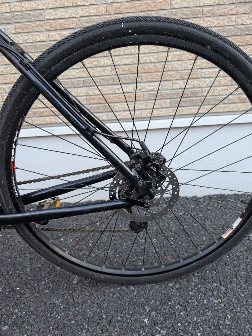 クロスバイク ブラック ディスクブレーキ　ロッキーマウンテン