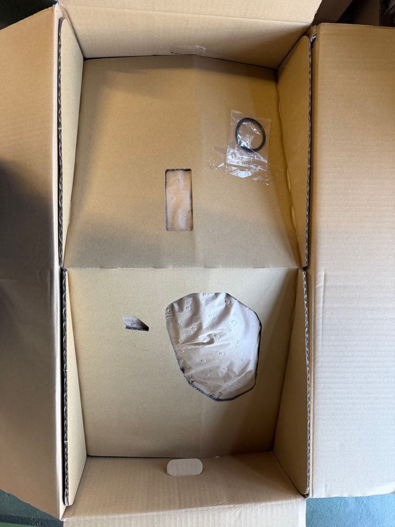 30アルファード ヘッドライト 3眼　新品