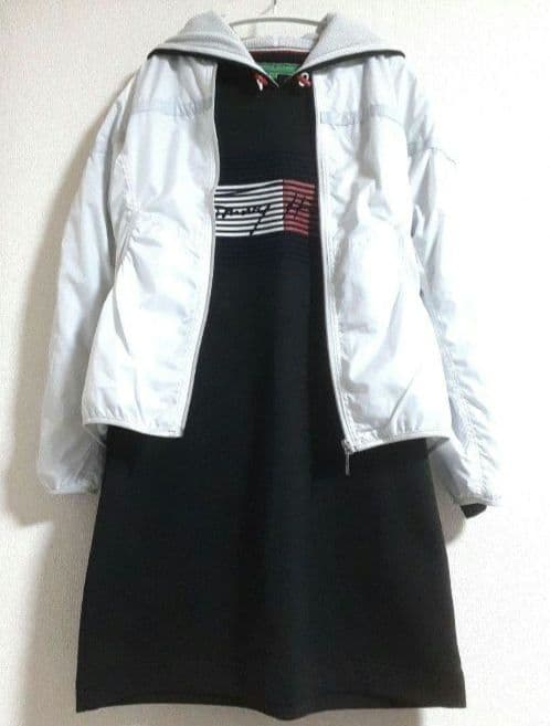 kotti　！トミーヒルフィガー　ワンピースL　黒ブラック