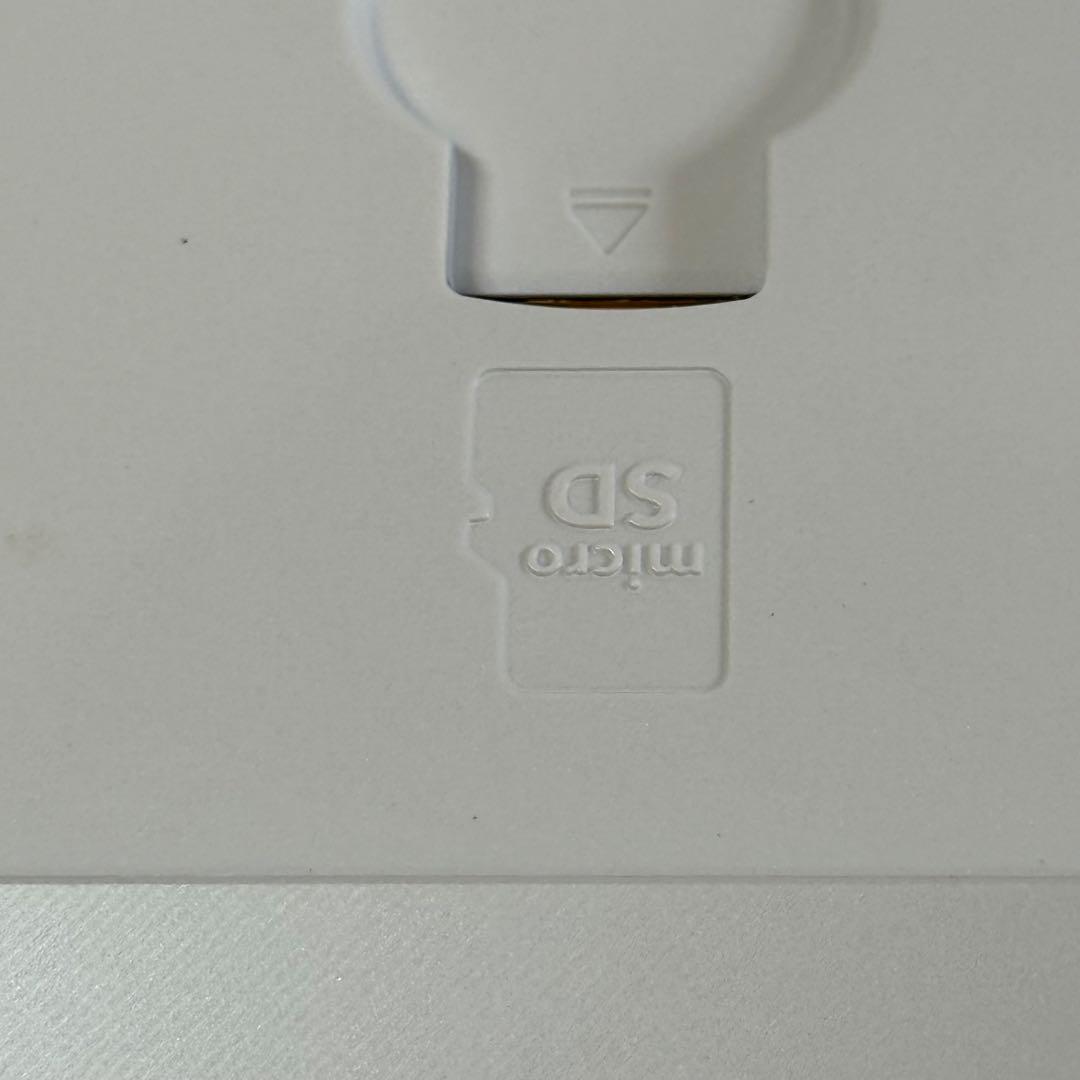 6-212 Newニンテンドー3DS LL パールホワイト