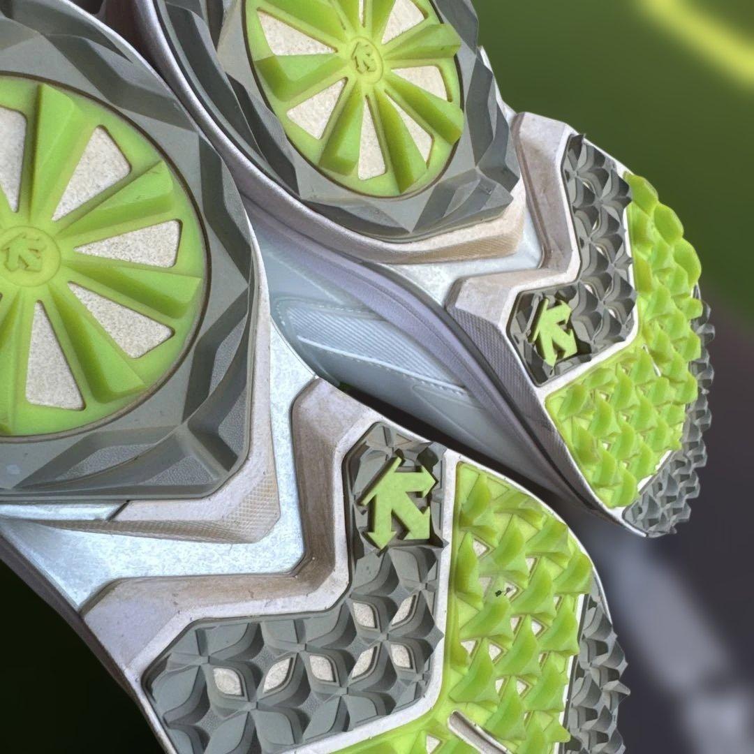 デサントゴルフシューズ　26.5