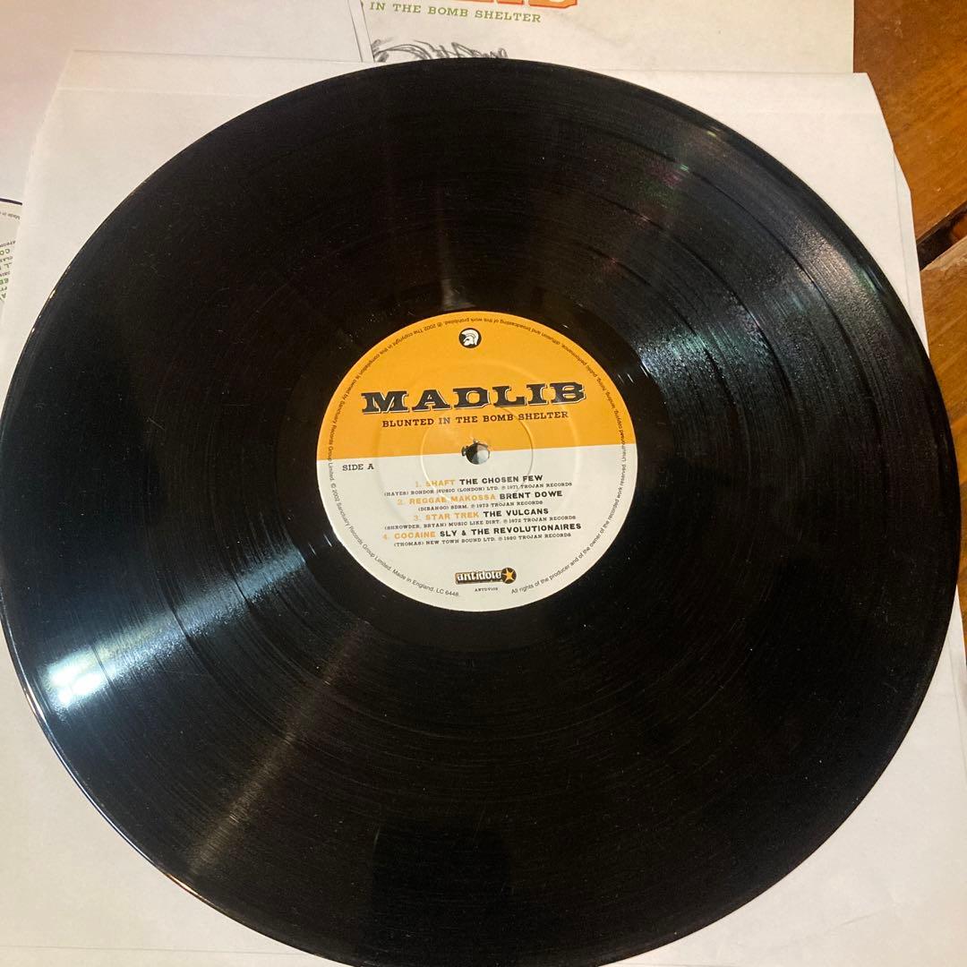 洋楽 MADLIB BLUNTED IN THE BOMB SHELTER