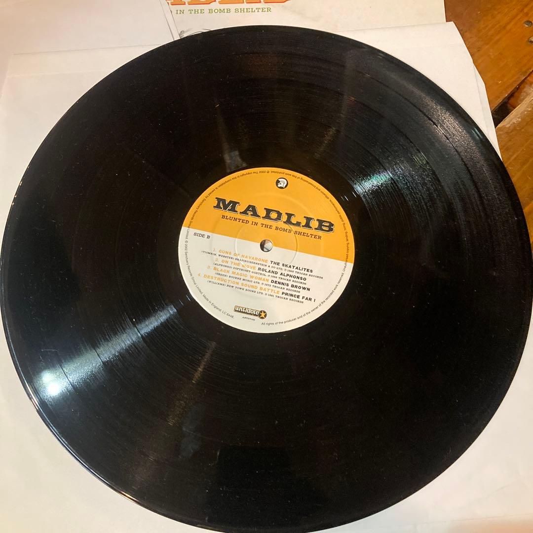 洋楽 MADLIB BLUNTED IN THE BOMB SHELTER