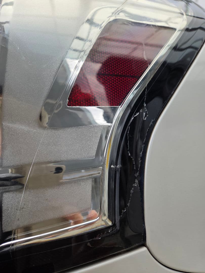 プリウスα REVIER(レヴィーア) LEDテールランプ 流星バージョン希少品