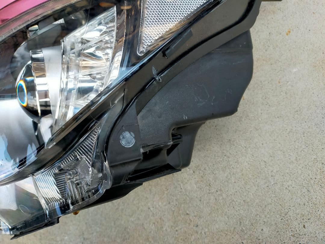 値下げ※　V37スカイライン　左ヘッドライト