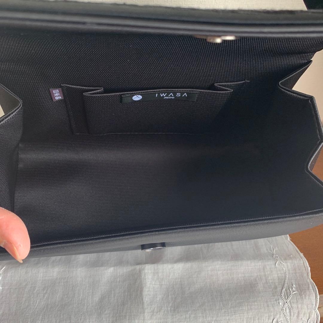 岩佐 ハンドバッグ 薔薇刺繍 ブラックフォーマル 冠婚葬祭用