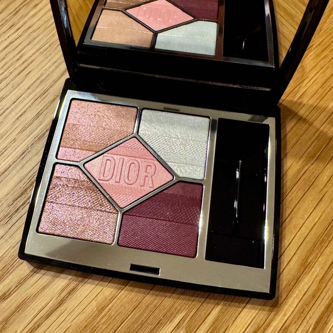 ディオールショウ サンク クルール（アイシャドウ） 983 シャンゼリゼ