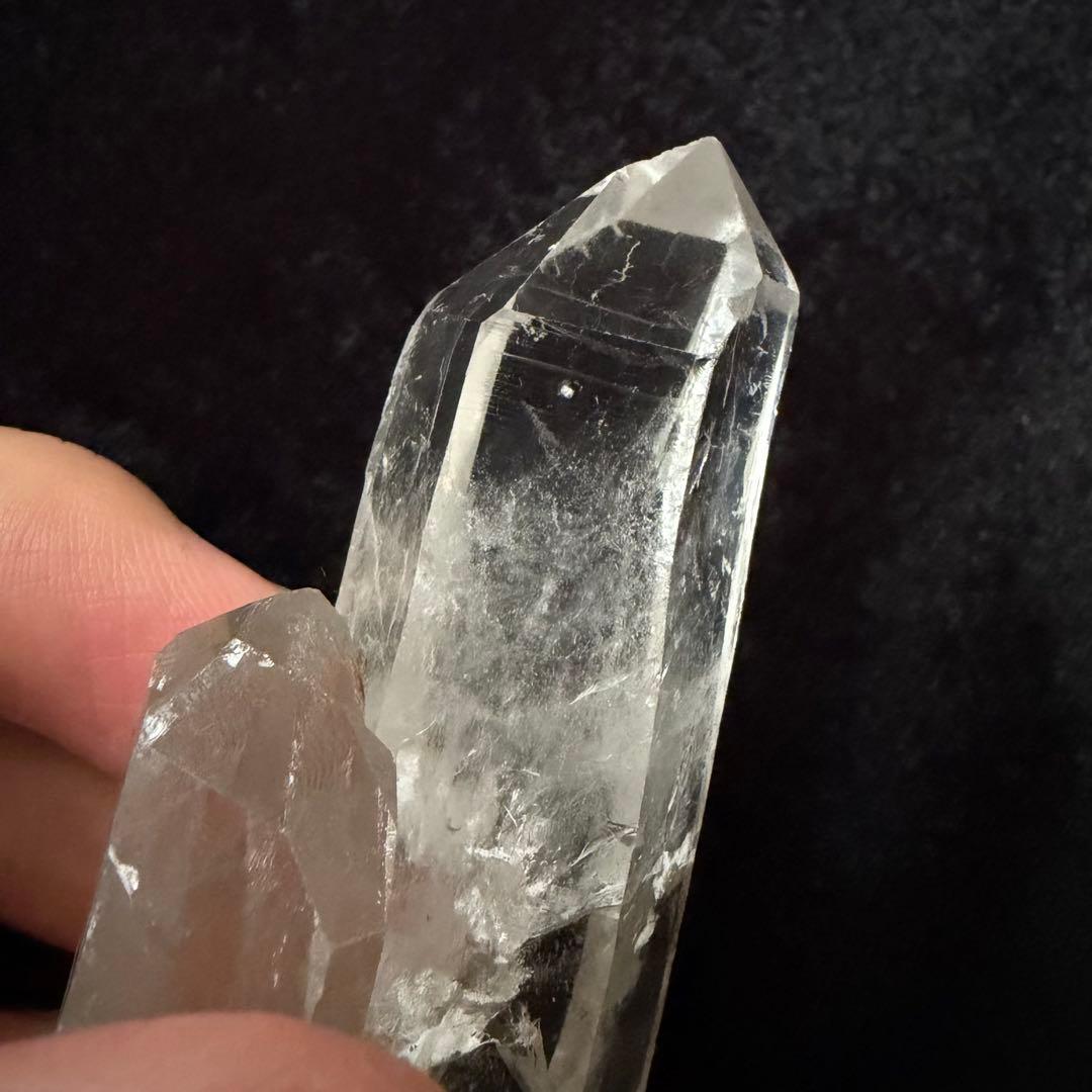 ヒマラヤ クル渓谷産 曲がり水晶 セルフヒールド 共生ポイント 天然石鉱物