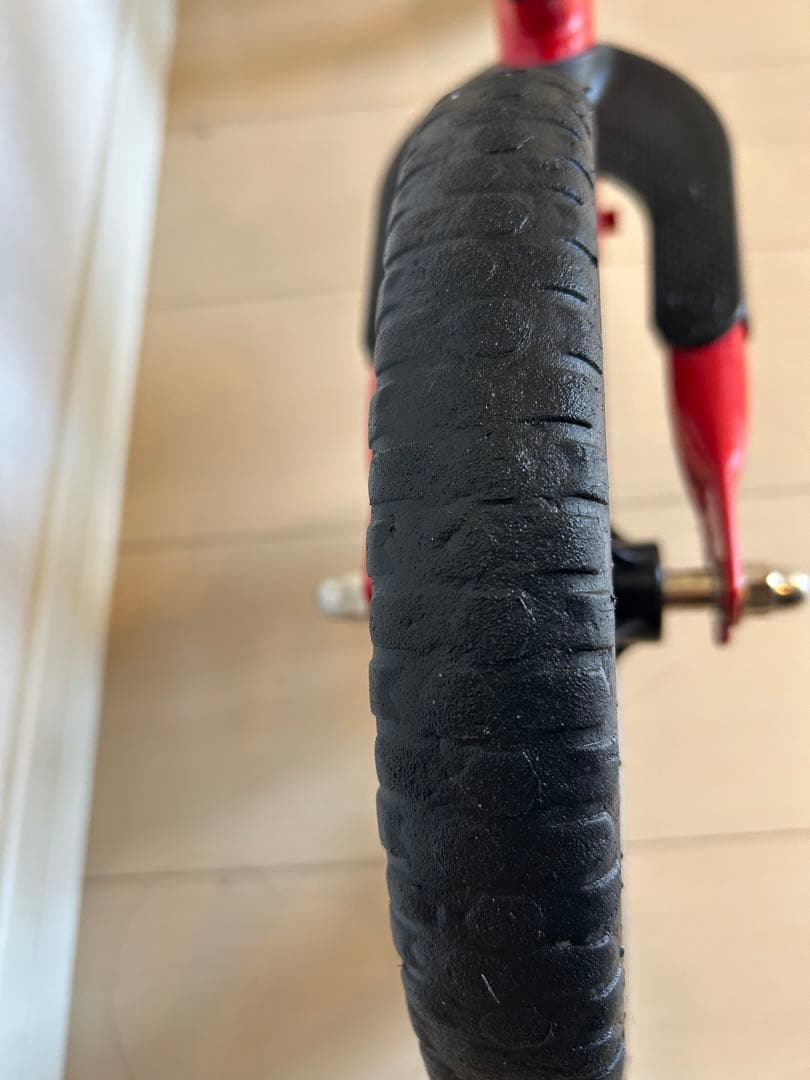 ヘルメット付き！　STRIDER 赤レッド 12インチ　スポーツタイプ