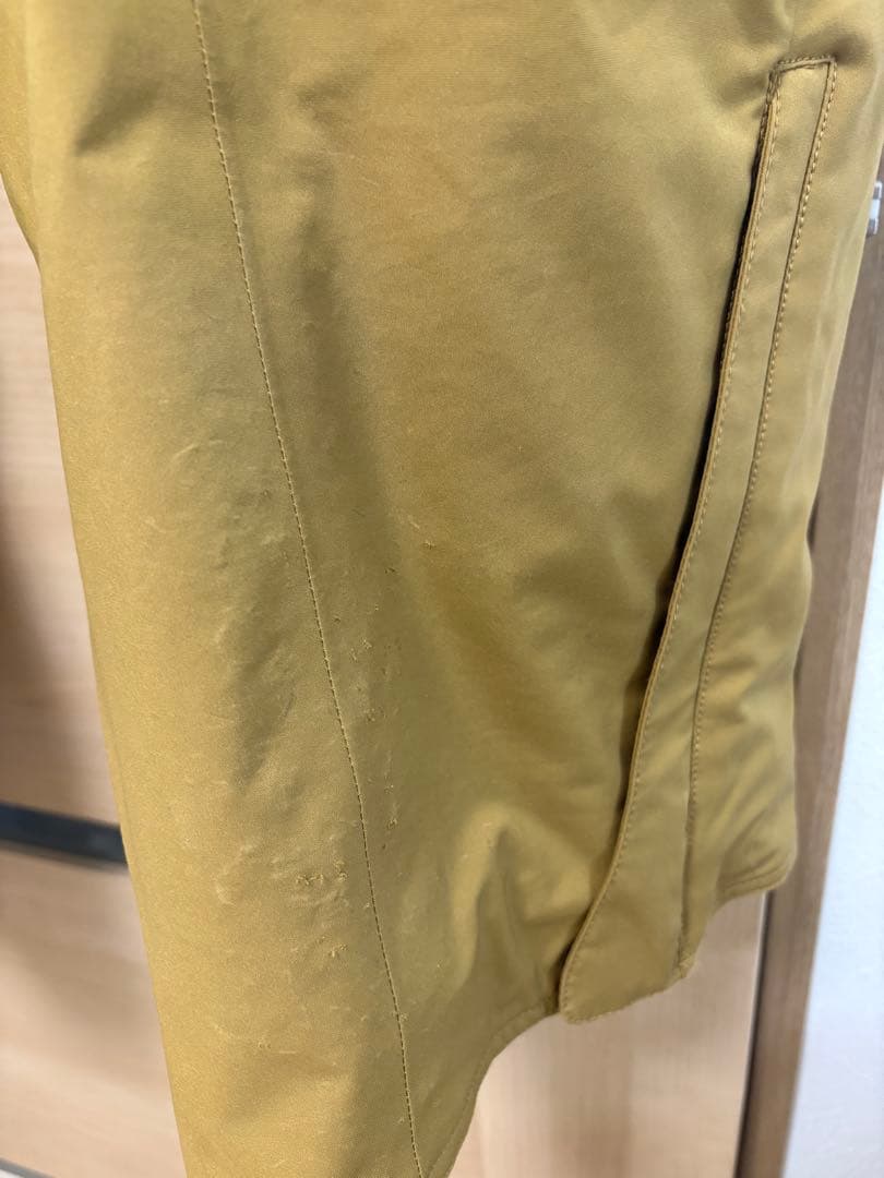 ミズノスキーウェア上下（上S、下M）