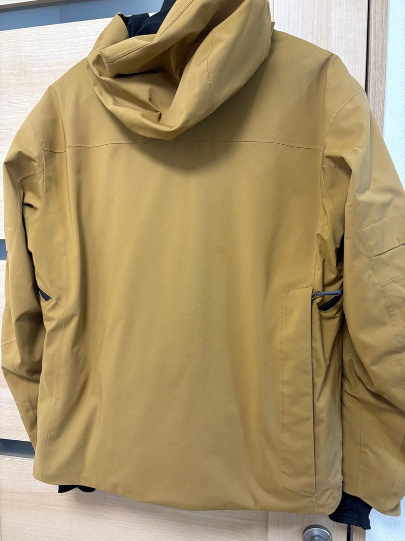 ミズノスキーウェア上下（上S、下M）