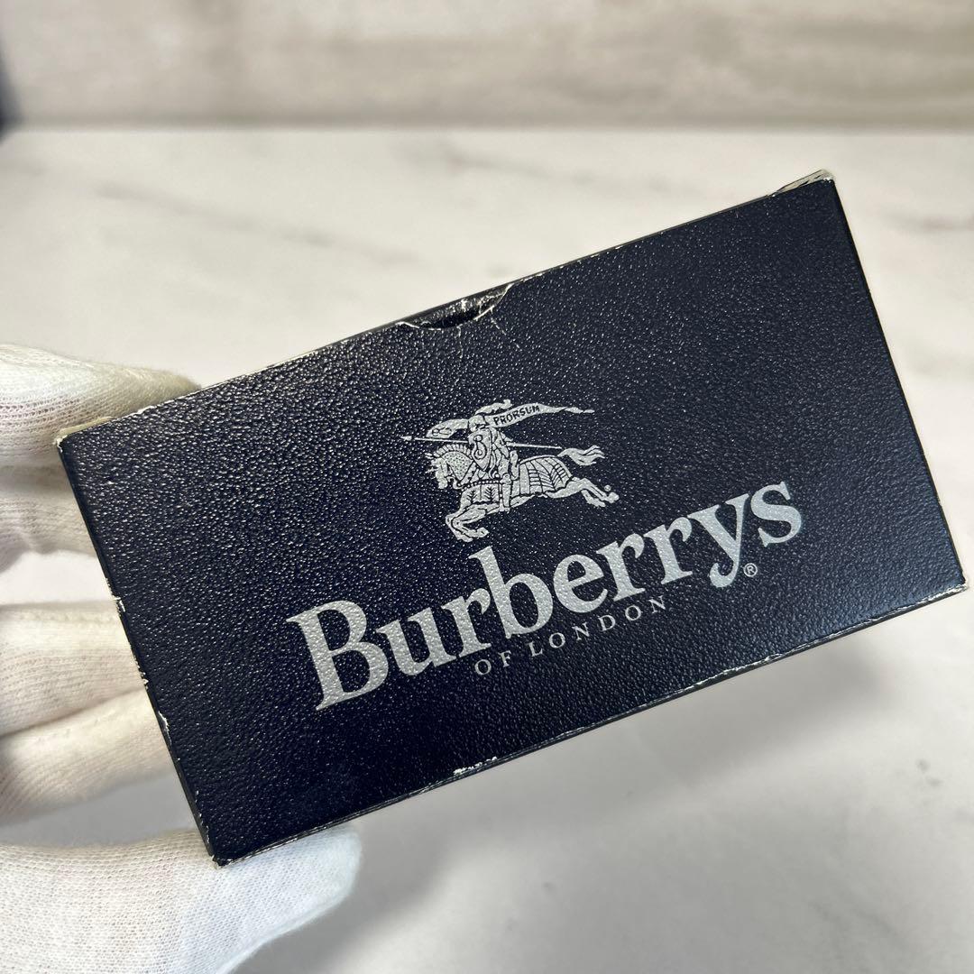 新品未使用　バーバリー Burberry 4連キーケース ノバチェック