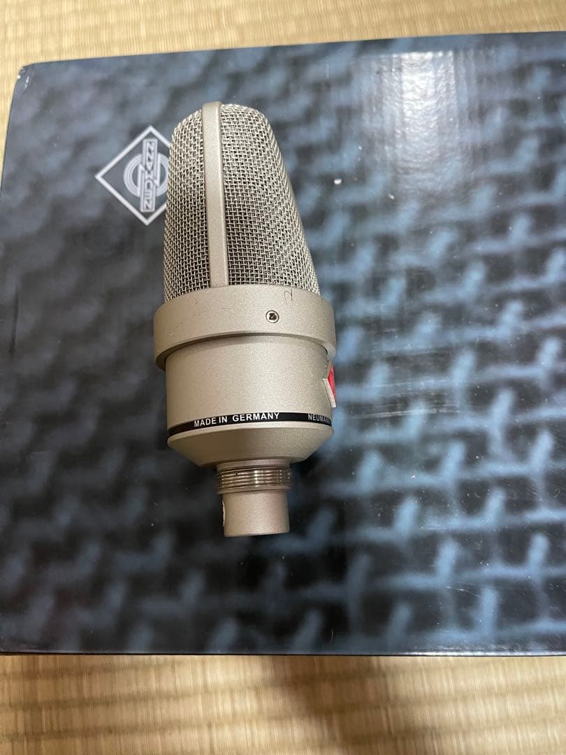 Neumann TLM 103 コンデンサーマイク