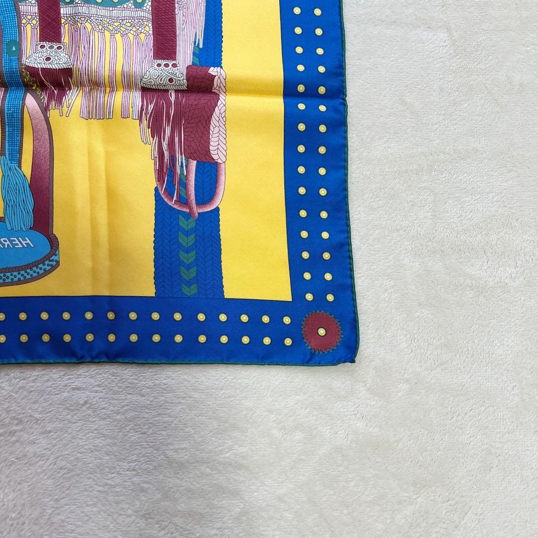 美品　エルメス HERMES カレ90 スカーフ 高官の鞍