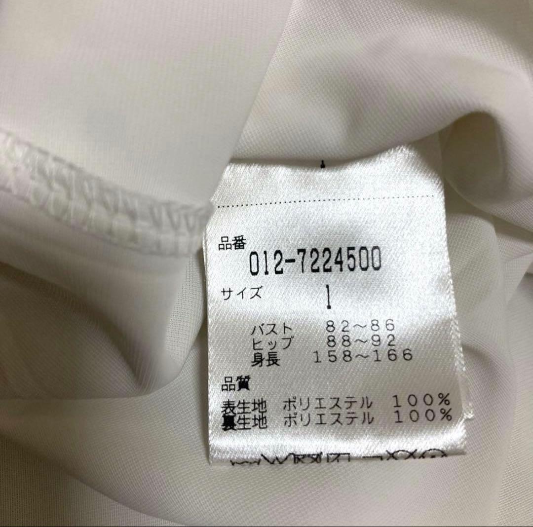 美品ニューバランスゴルフ　半袖ゴルフワンピース　1 レディースゴルフウェア　総柄