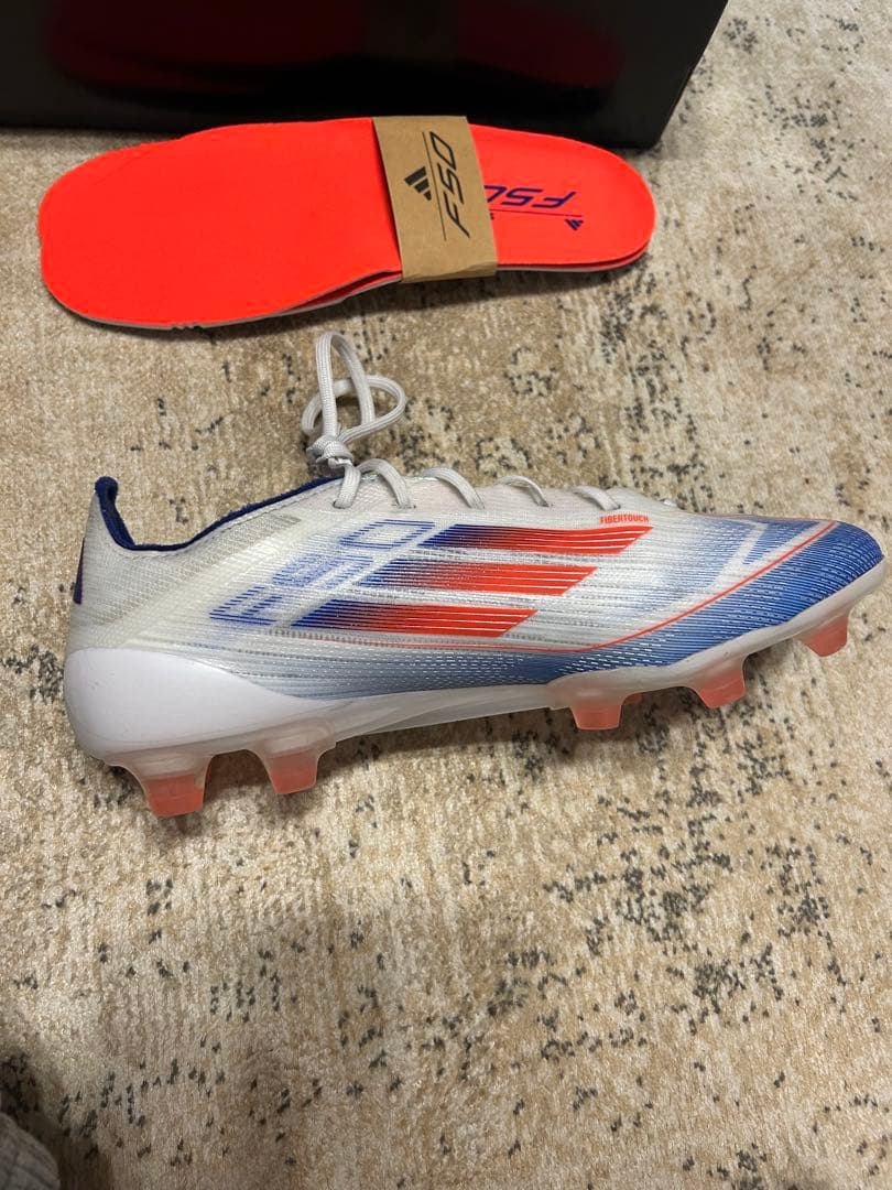 F50 アルファスキン エリート HG/AG ジャパン