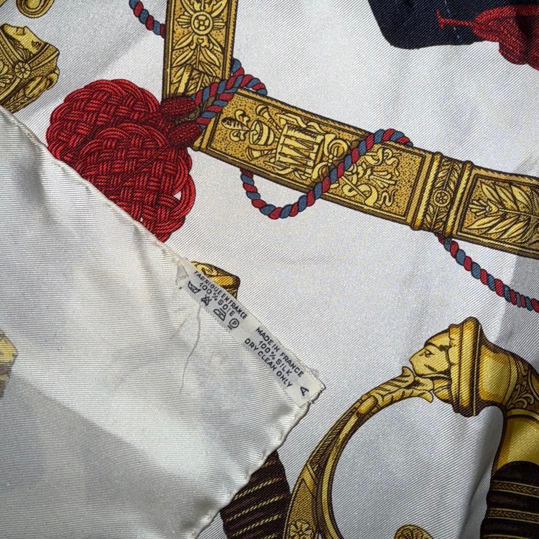 確実正規品　エルメス　カレ90 GRAND UNIFORME 大判スカーフ