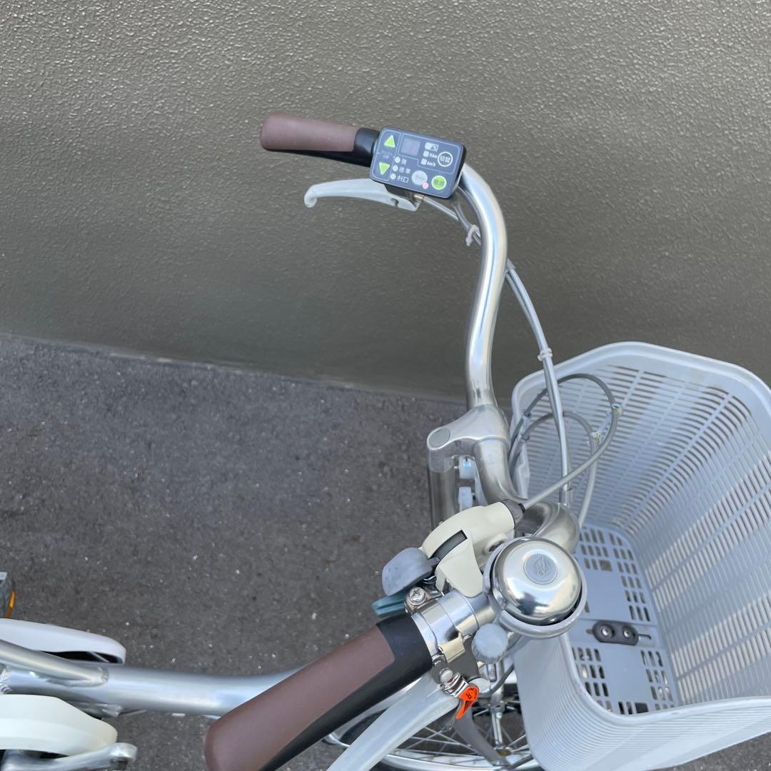 ヤマハ電動アシスト自転車三輪車15.4A h 引き取り限定