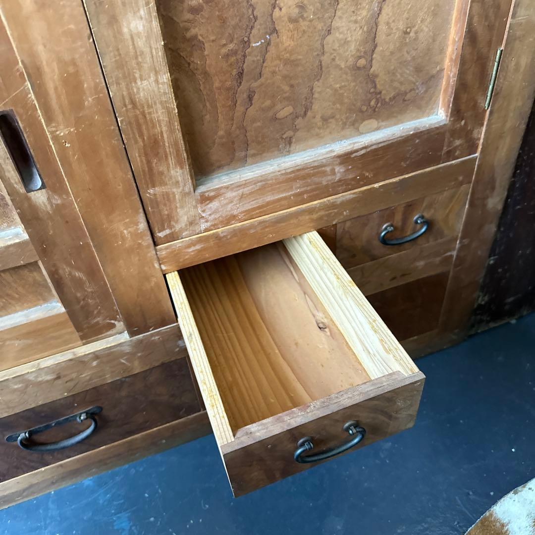 大幅お値下げ‼️時代箪笥　欅面　食器棚に！什器に！ヴィンテージ箪笥　収納に！