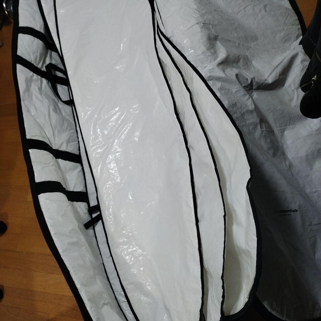 7'0\" QUAD サーフボードケース ブラック