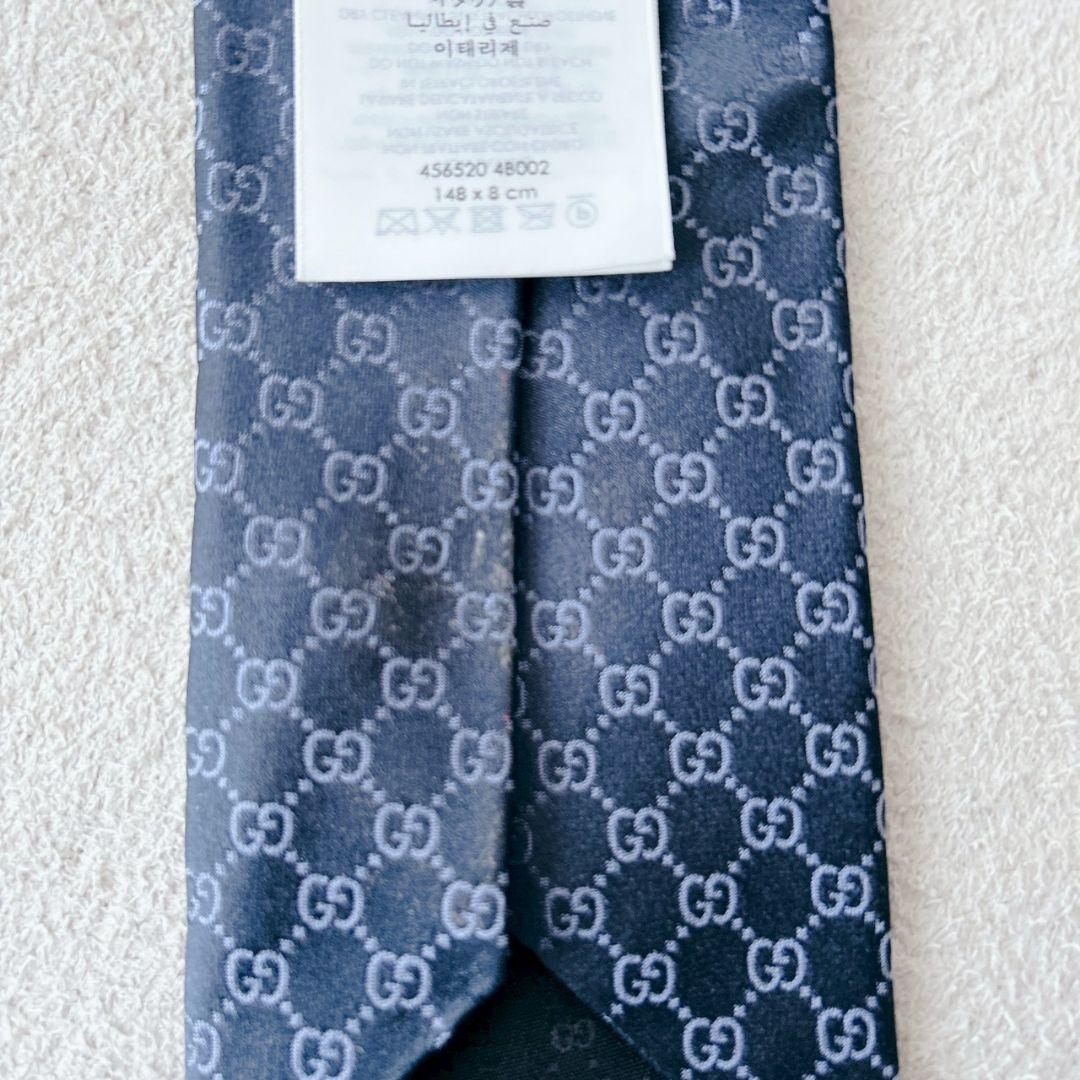 【グッチ】ネクタイ　GG柄　ロゴ総柄 シルク100% ネイビー　現行タグ