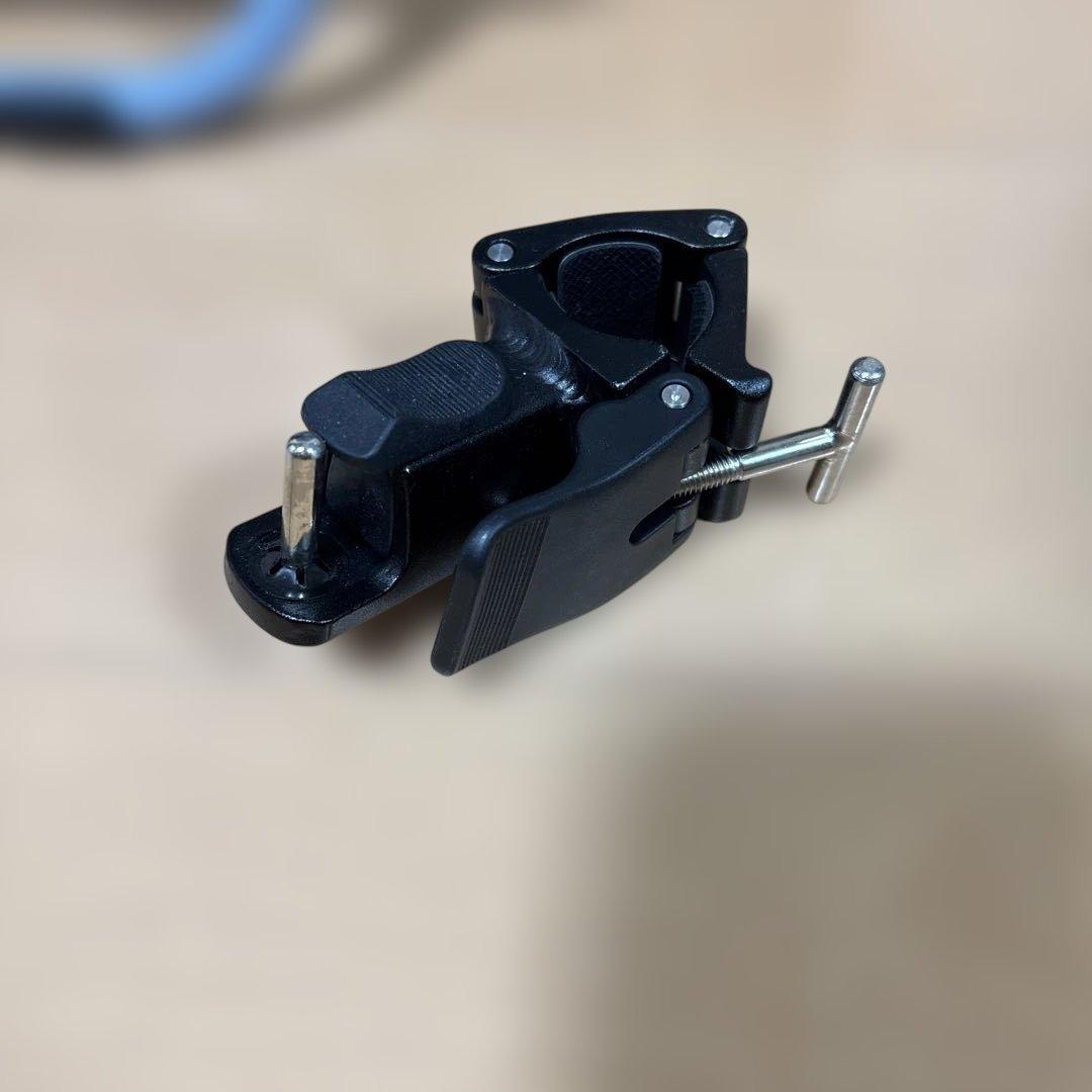 バーレートラボーイ（Burley Travoy）