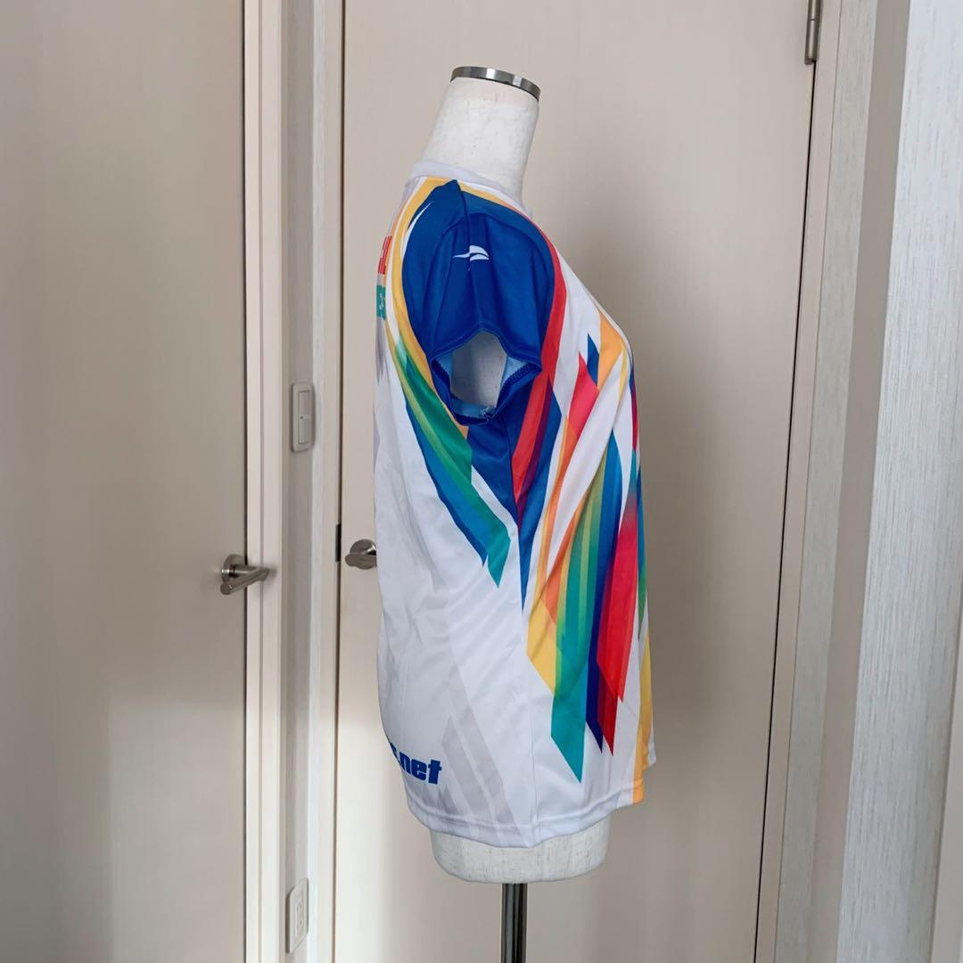 【新品】激レア★明るく弾むレインボーカラー《ラディカルフィットネス 》トップス