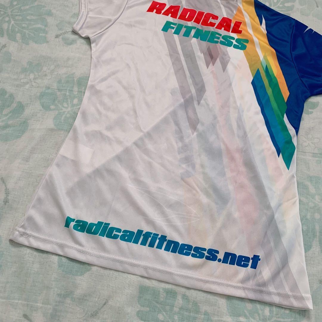 【新品】激レア★明るく弾むレインボーカラー《ラディカルフィットネス 》トップス