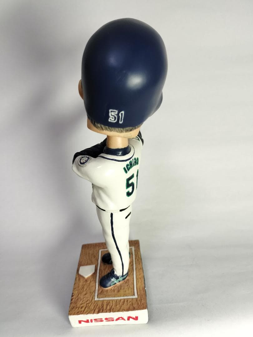イチロー／”MVP＆新人王”ボブルヘッド人形 (2002／シアトル・マリナーズ）