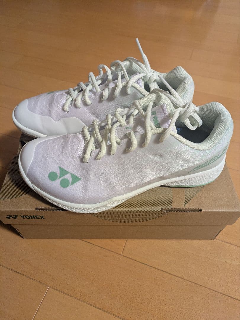 YONEX パワークッションエアラスZワイド 24.0cm 　訳あり新品