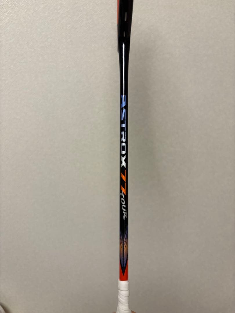 ヨネックス アストロクス 77 tour 4u