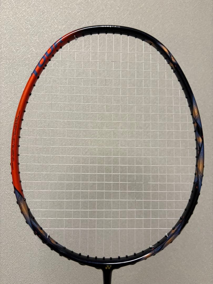 ヨネックス アストロクス 77 tour 4u