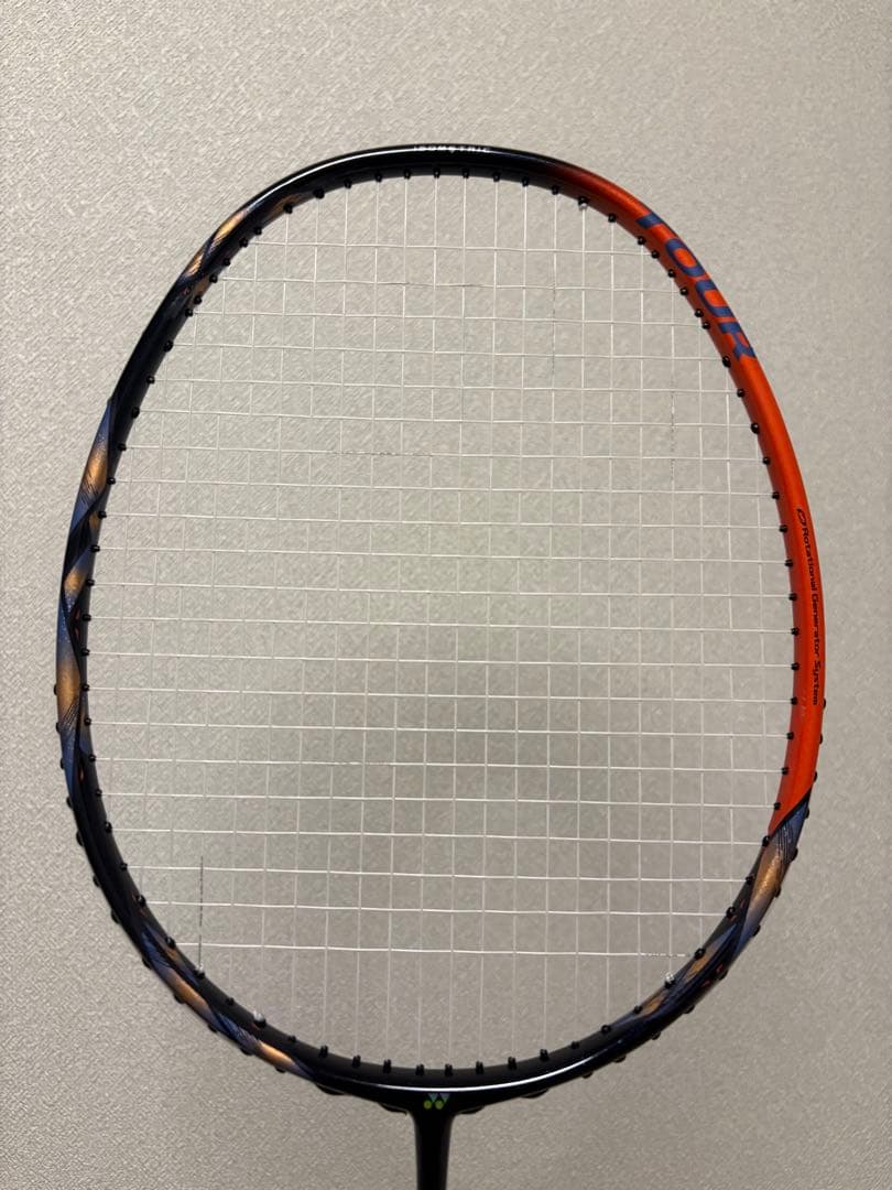 ヨネックス アストロクス 77 tour 4u