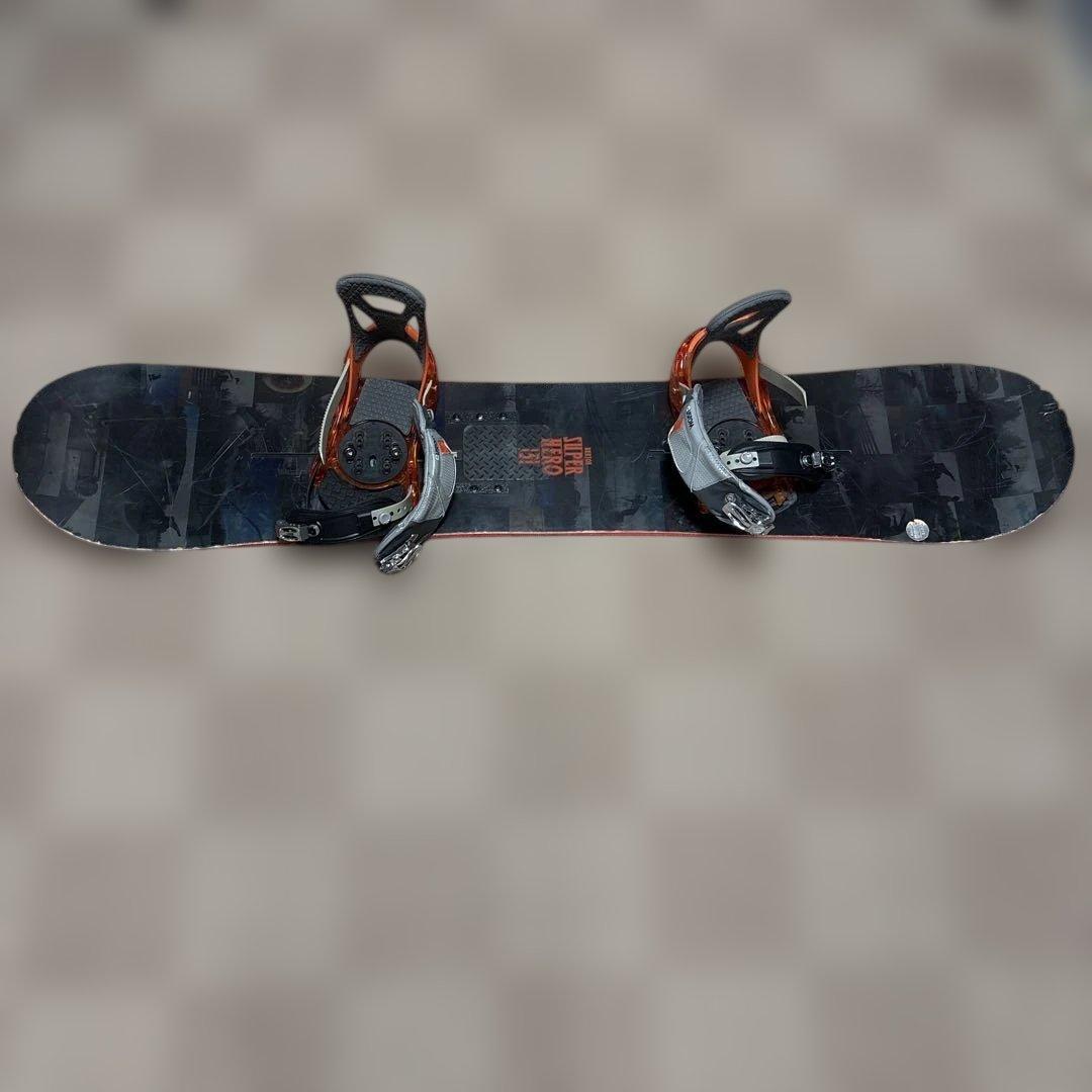 スノーボード 赤