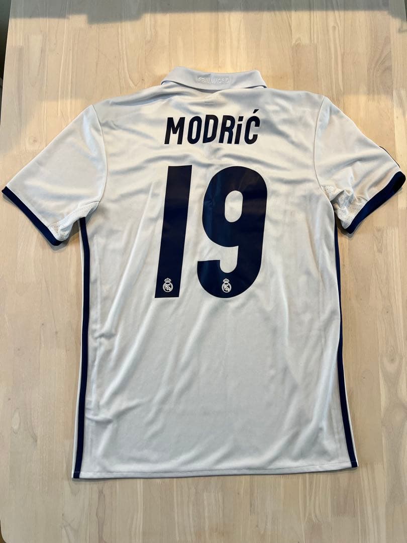 MODRIĆ モドリッチ 19 adidas ユニフォーム