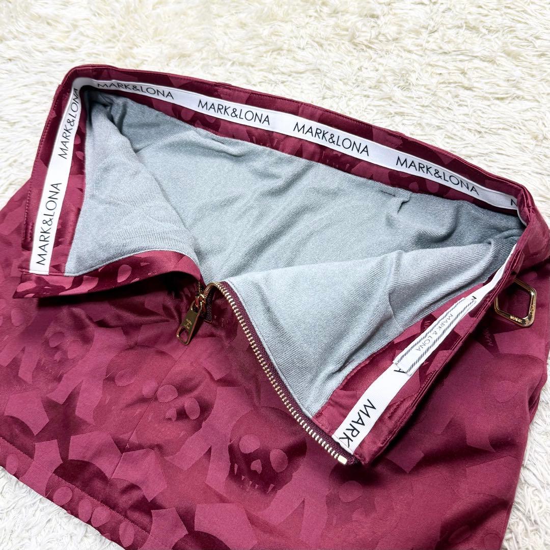 【希少】 MARK&LONA ストレッチスカート ロゴ 総柄 スカル 赤 M