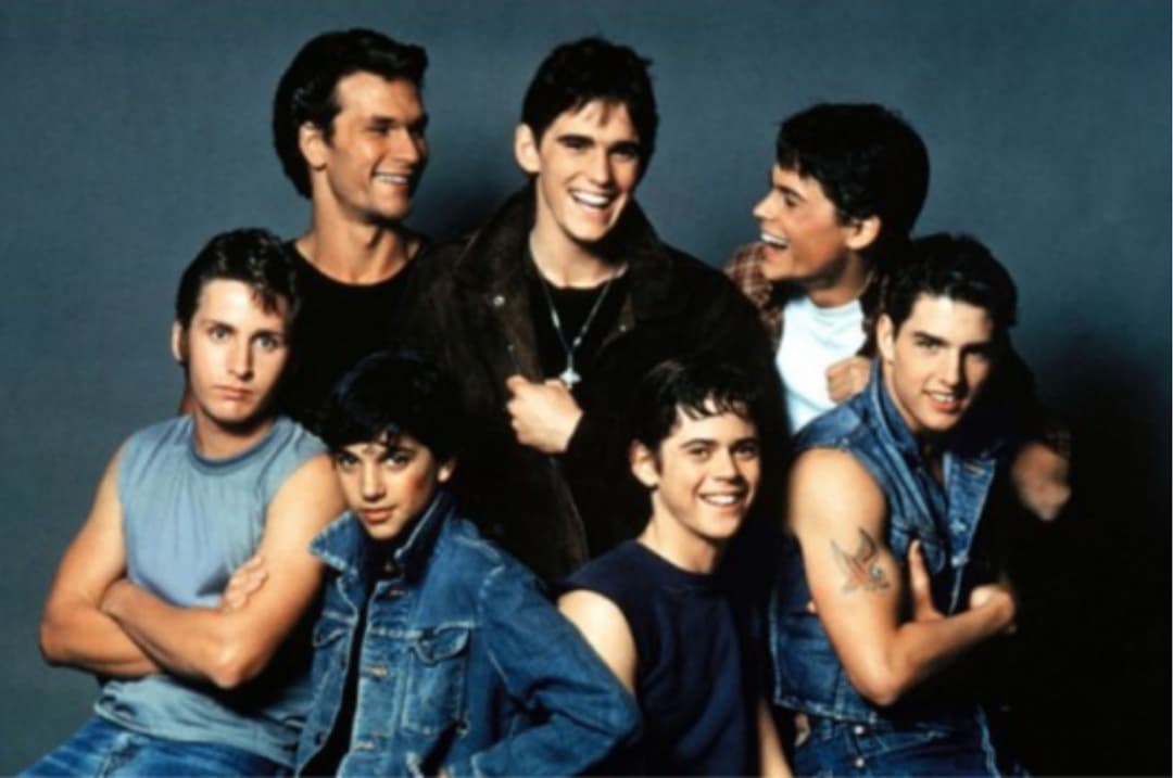 ⭐️貴重なパンフレット付⭐️【アウトサイダー】セル版DVD⭐️ニューマスター版⭐️名作⭐️